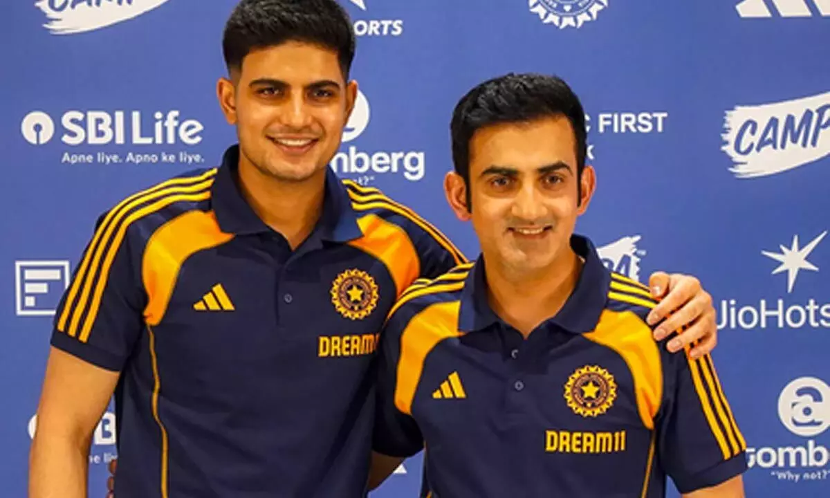 Gambhir will enjoy young captain Gill with him, says Manjrekar