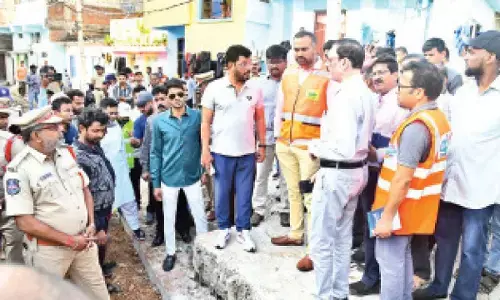 GHMC boss orders anti-flooding measures in Yakutpura area