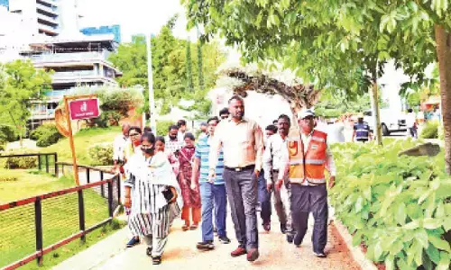 GHMC chief orders swift action on Durgam Cheruvu drainage issue