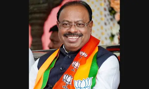 Mumbaikars want only Mahayuti flag to fly over Mumbai: Maha Minister