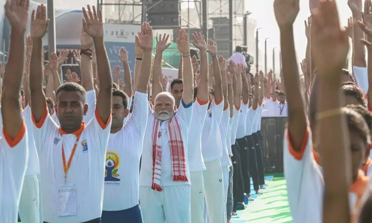 Naval personnel take part in IDY-2025 Naval personnel take part in IDY-2025