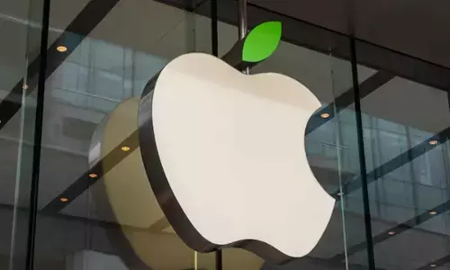 Apple Faces Shareholder Lawsuit Over AI Delays and Siri Hype Fallout