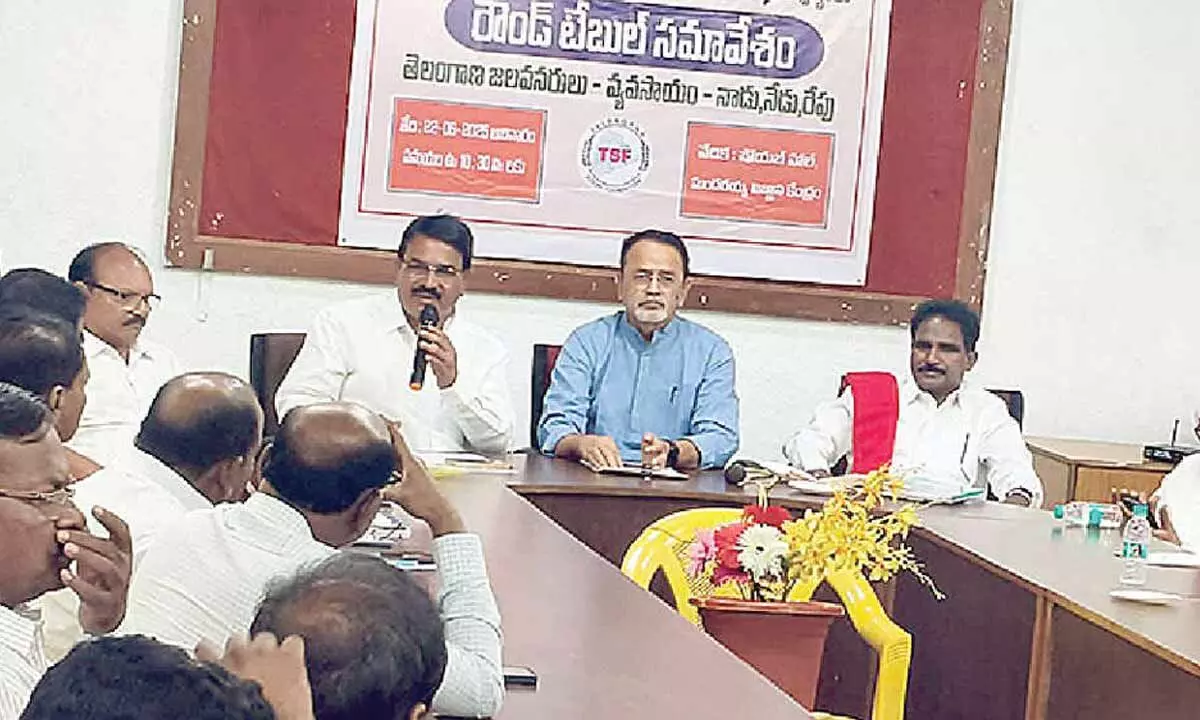 BRS leaders applaud KCR for timely completion of Kaleshwaram BRS leaders applaud KCR for timely completion of Kaleshwaram