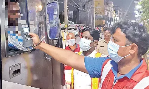 Cyberabad Traffic Police apprehend 329 drunk drivers over the weekend