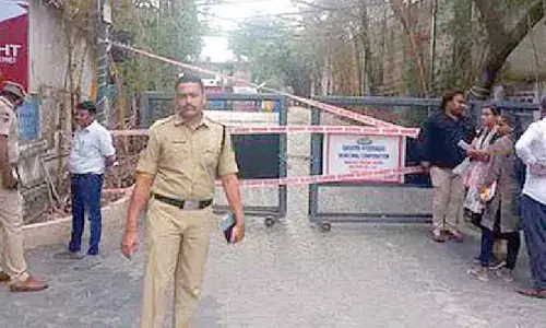 GHMC seals unauthorised restaurant in Jubilee Hills