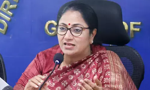 Delhi CM rejigs licence regime for ease of doing business; no role for police anymore