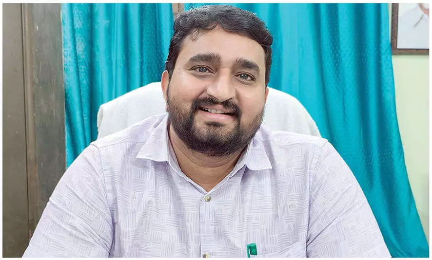 ACB raids properties of Salur municipal commissioner ACB raids properties of Salur municipal commissioner