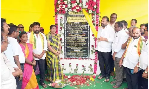 Rural MLA inaugurates CC drains in Nellore