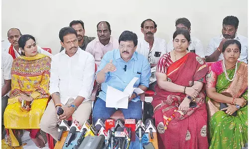 Durgesh upbeat on Akhanda Godavari’s tourism potential