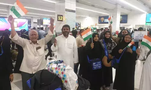 AP students return from Iran, 17 delegates arrive in Delhi