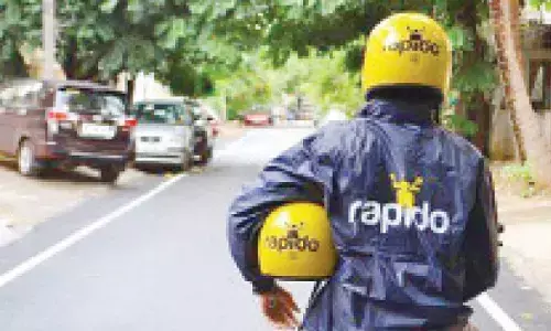 Rapido & Uber Bring Back Bike Taxis in Karnataka After Court Calls Ban ‘Unconstitutional’