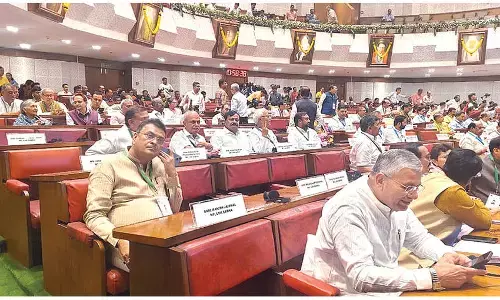 Hindupur MP BK Parthasaradhi attends ECP event in Mumbai