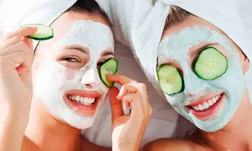 Natural DIY Eye Masks to Reduce Puffy Eyes Instantly