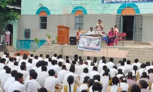 Jogulamba Gadwal Police Launch Anti-Drug Awareness Drive: DSP V. Mogilayya Urges Youth to Shun Addictions for a Better Future