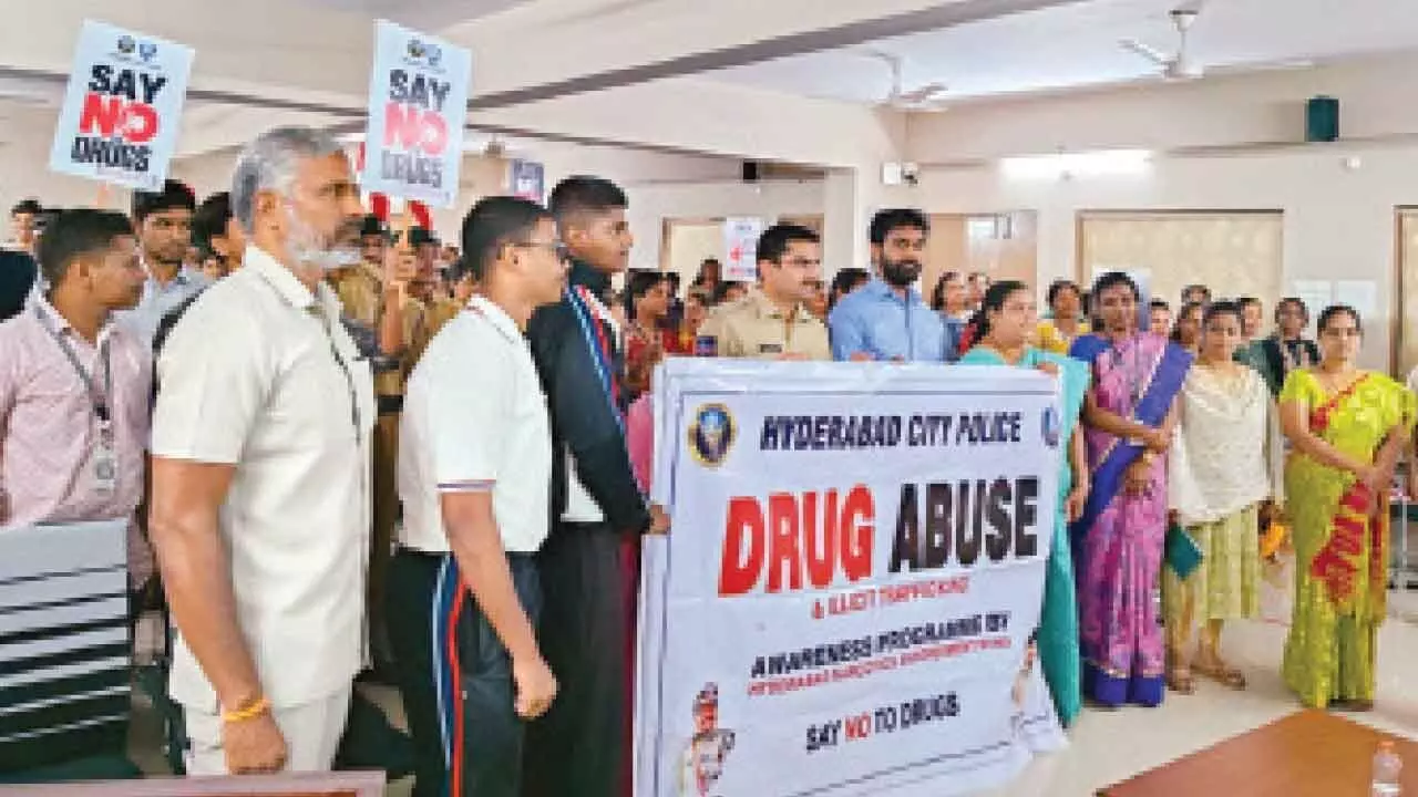H-NEW holds anti-drug awareness programme H-NEW holds anti-drug awareness programme