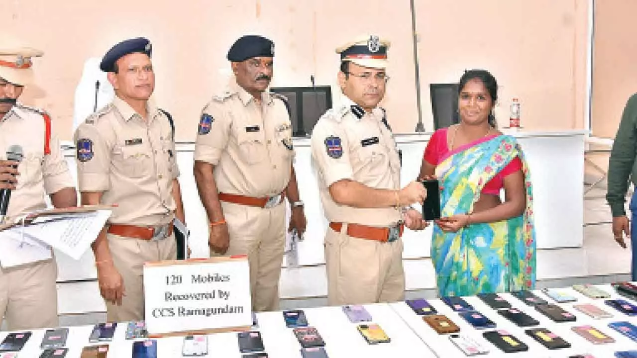 Police restore 120 stolen, lost phones to owners Police restore 120 stolen, lost phones to owners