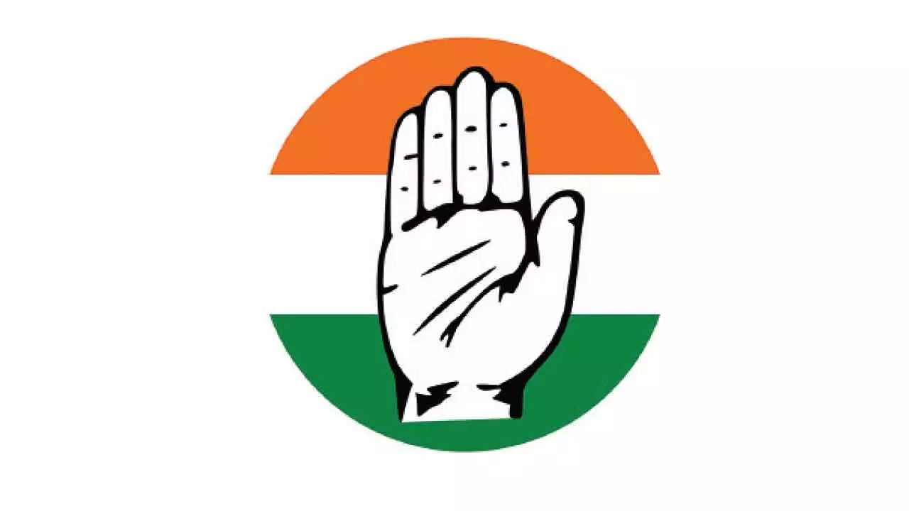 Congress leaders dismayed over Shah unveiling statue of DS Congress leaders dismayed over Shah unveiling statue of DS