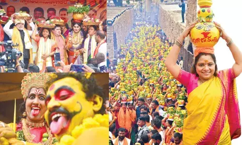 Bonalu begins on grand note at Golkonda Fort