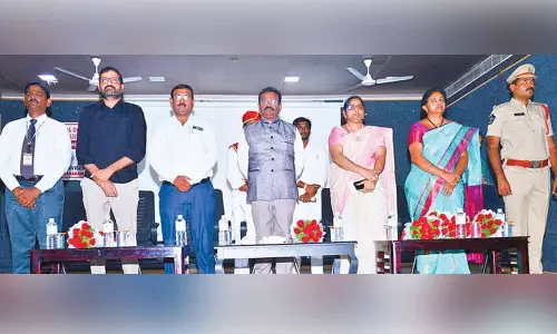 Students urged to stay away from drugs