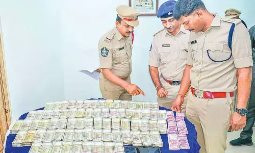 Sullurpeta Police crack Rs 2 cr cheating case