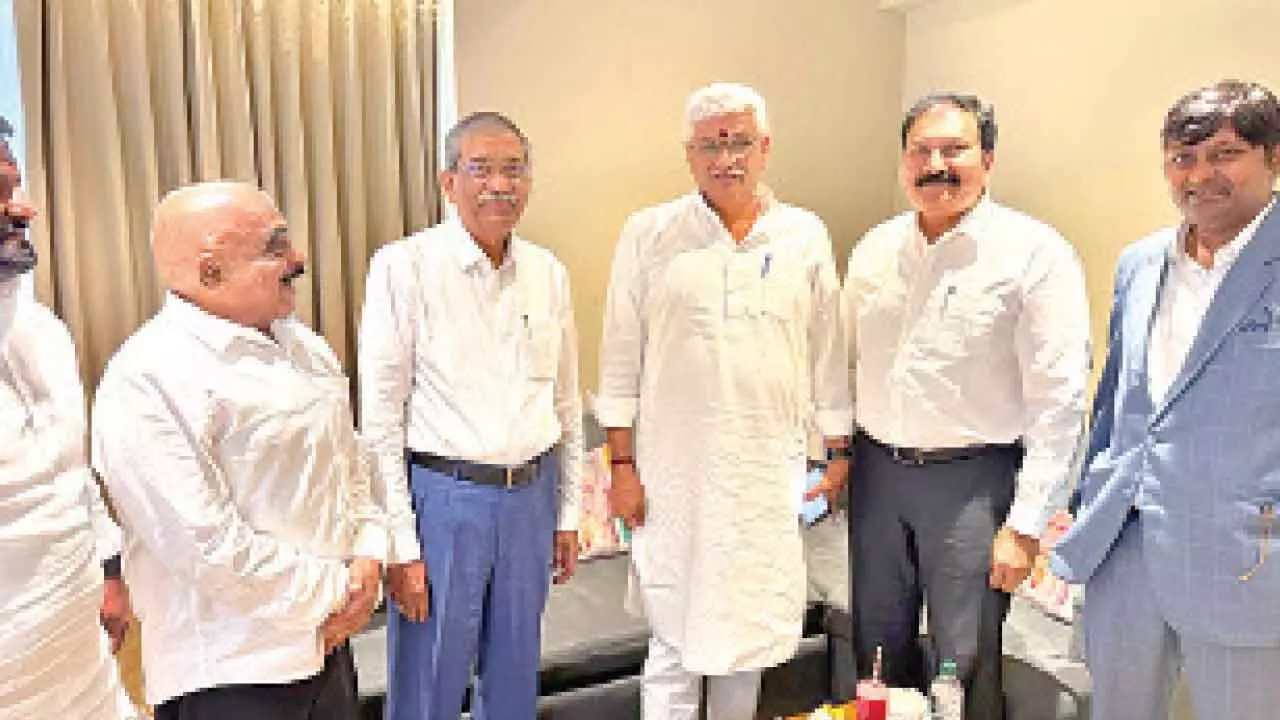 AP Chambers seeks Centre’s support for tourism projects in AP