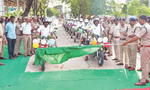 Tirupati police get 27 new motorcycles