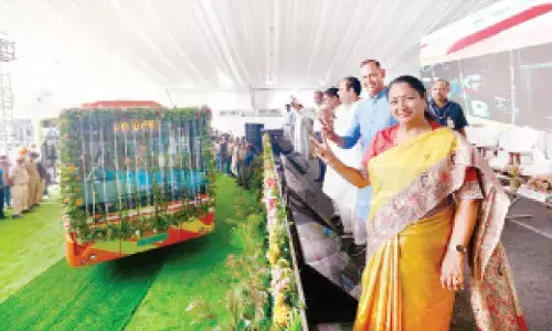 CM flags off 105 new DEVI e-buses, inaugurates Narela depot
