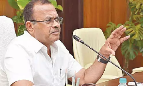 Komatireddy gives booster shot to R&B dept with mass promotions