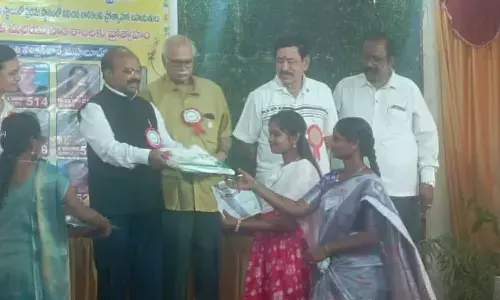 VIP  Awards 18 SSC Girl Toppers Across Mahabubnagar to Champion Rural Education