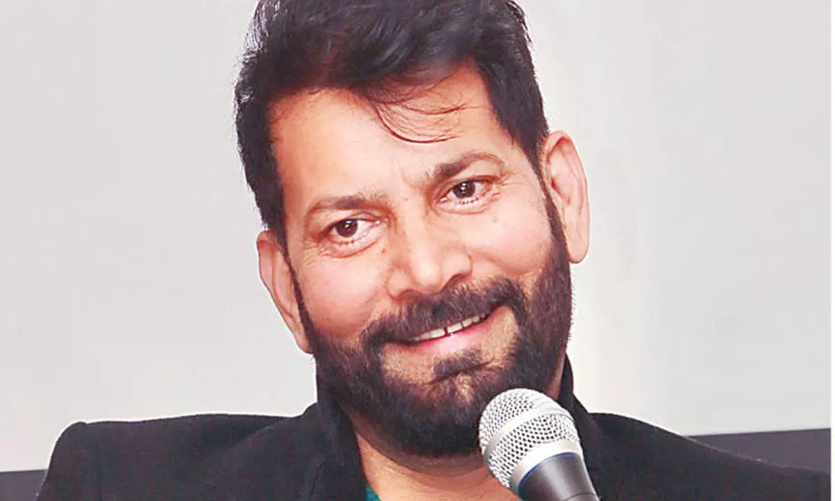 Singer Jasbir Jassi faces legal heat over support for Pakistani actress Singer Jasbir Jassi faces legal heat over support for Pakistani actress