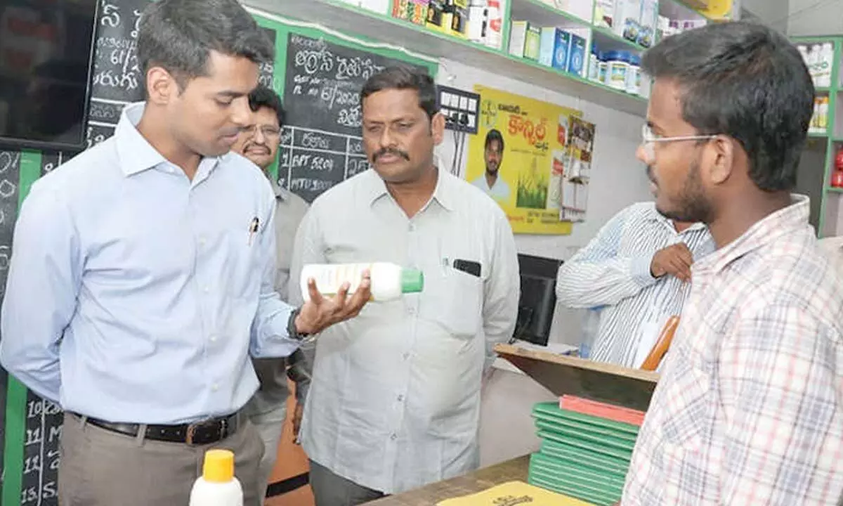 Complete vana mahotsavam targets, urges Collector