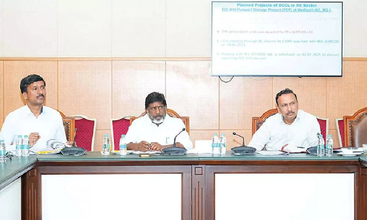 Speed up Singareni’s projects: Bhatti Speed up Singareni’s projects: Bhatti