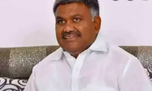 Tension grips in Tadipatri as former MLA Kethireddy Pedda Reddy detained