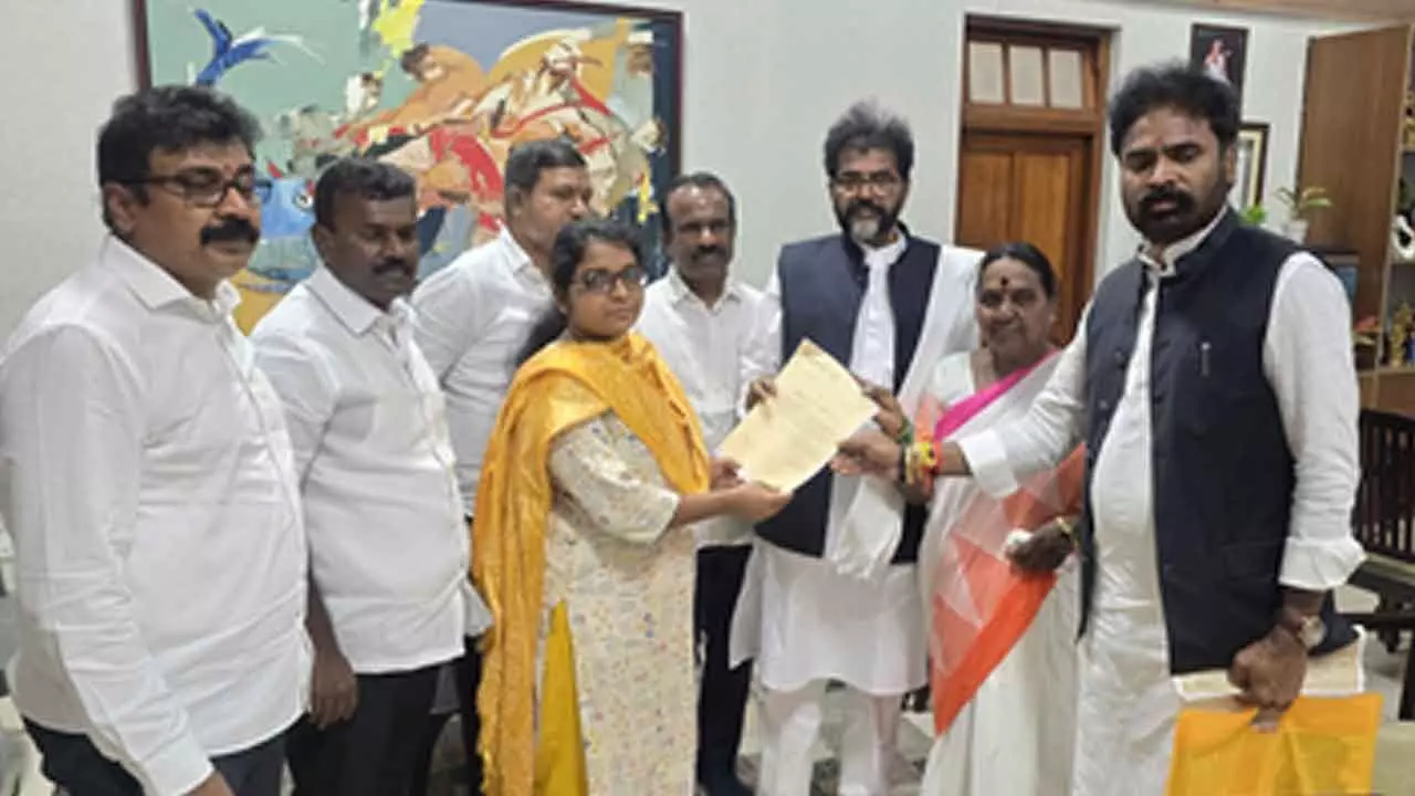 Stop action against Dalits immediately: Ktaka BJP to CM Siddaramaiah Stop action against Dalits immediately: Ktaka BJP to CM Siddaramaiah