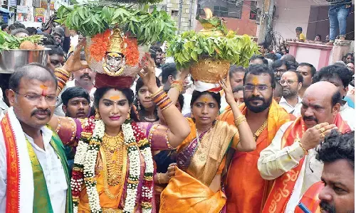 Bangaru Bonalu presented to Goddess Kanaka Durga