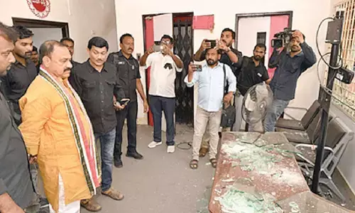 BRS leaders booked for attack on Telugu news channel office