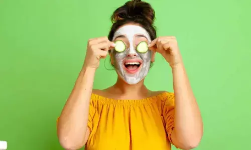 Kitchen Staples That Naturally Tighten Skin and Reduce Wrinkles