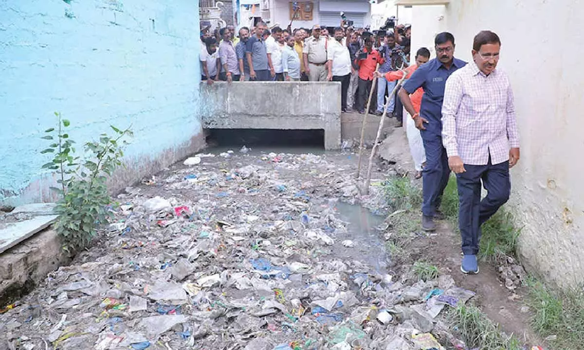 Silt removal will be completed soon: Narayana Silt removal will be completed soon: Narayana