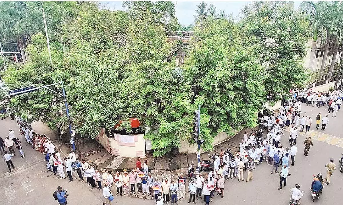 Pension Amendment Bill strongly opposed Pension Amendment Bill strongly opposed