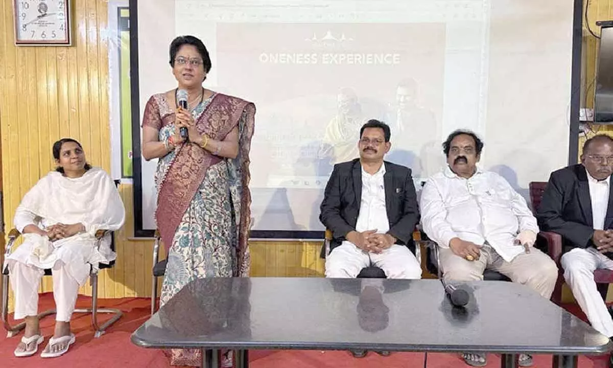 Meditation helps regain health Meditation helps regain health