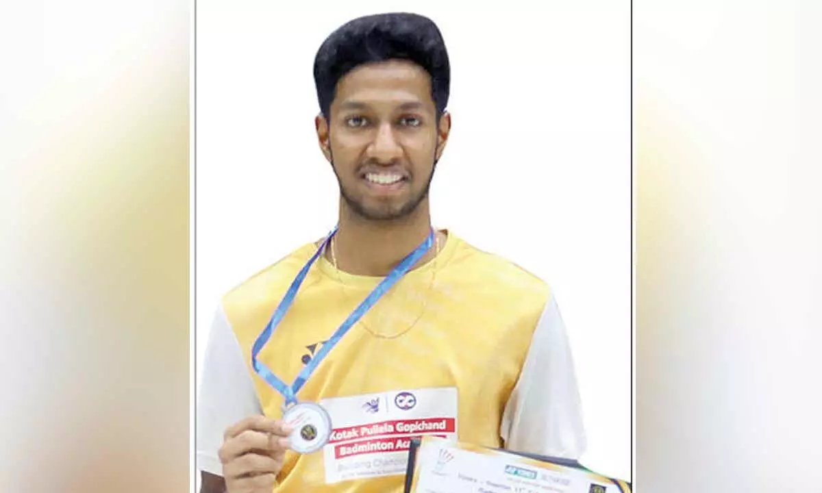Thirupathi secures silver at badminton championship Thirupathi secures silver at badminton championship