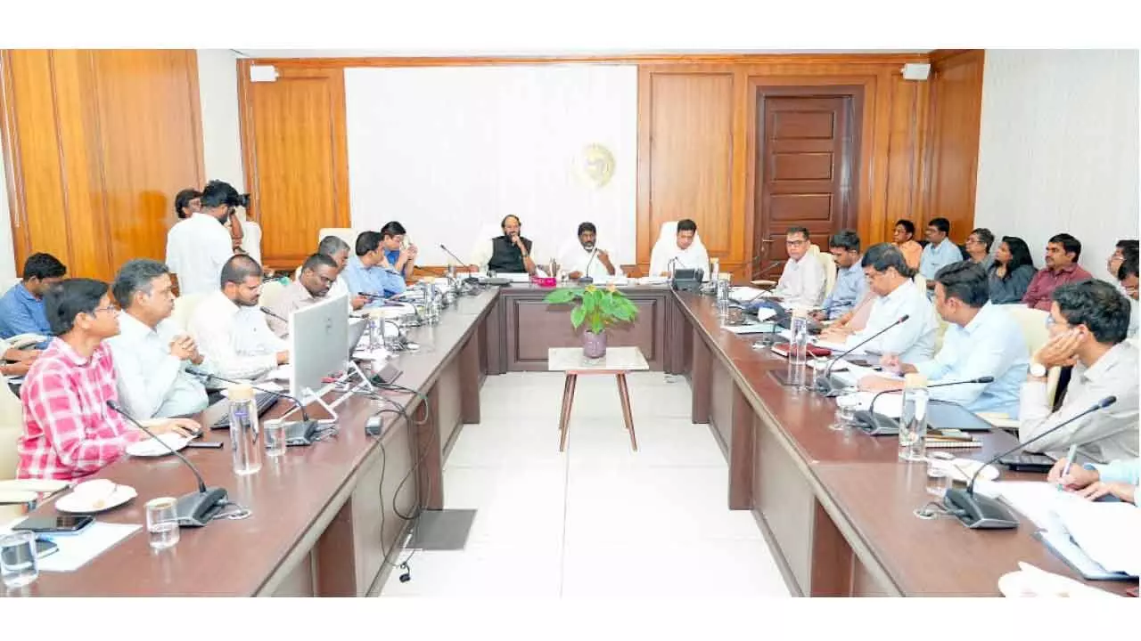 Constitute mandal-level price fixation committees: Bhatti to babus Constitute mandal-level price fixation committees: Bhatti to babus