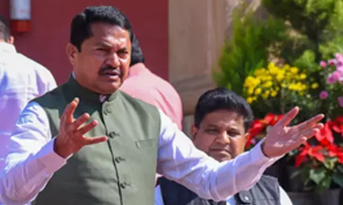 Maha Assembly: Cong MLA Nana Patole suspended for a day, Oppn stages walkout