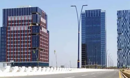 Standard Chartered Bank, CCIL IFSC enable real-time US dollar transactions at GIFT City