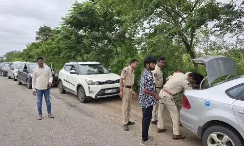 Gadwal Rural Police Intensify Vehicle Checks to Curb Crime and Enforce Drunk Driving Laws