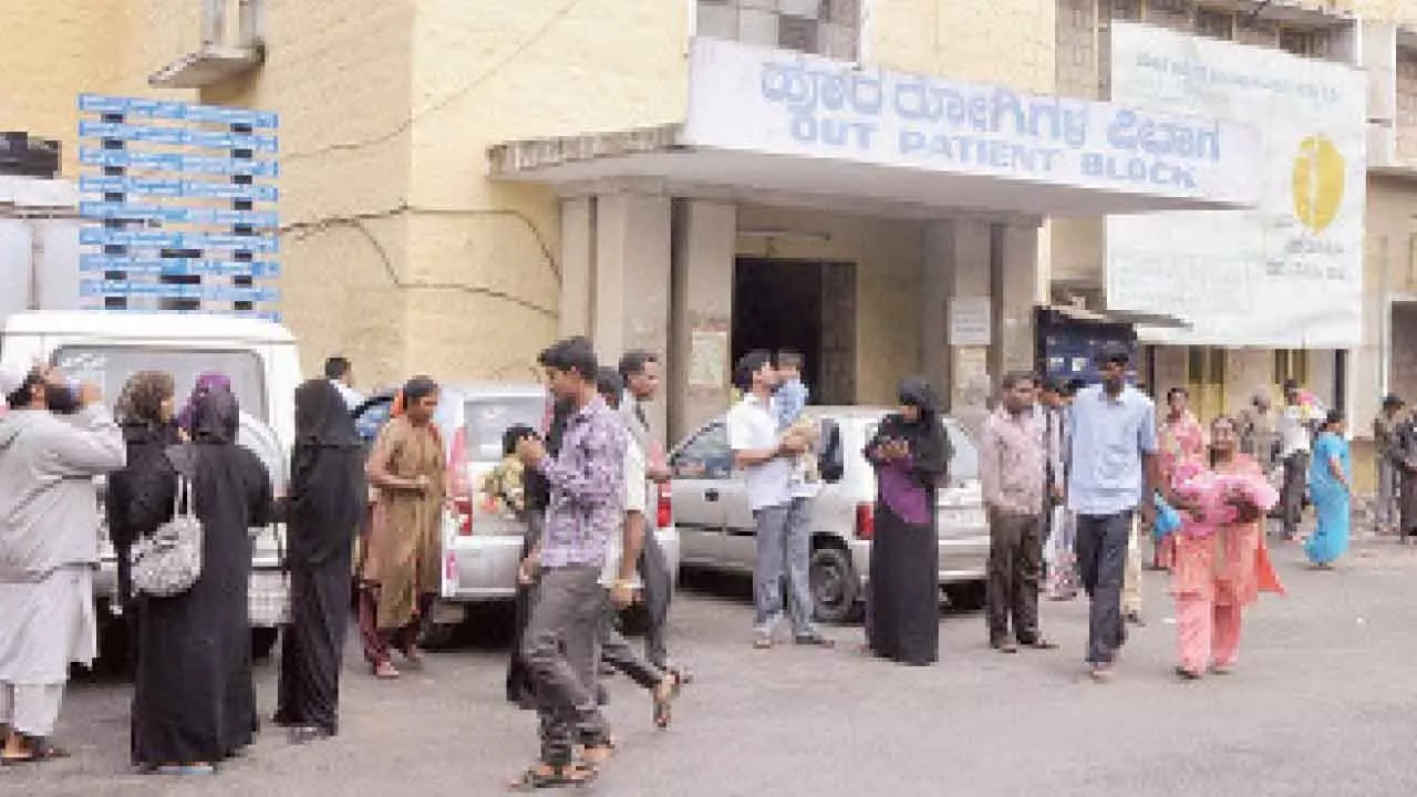 Severe staff shortage hampers services at govt hospitals in city Severe staff shortage hampers services at govt hospitals in city