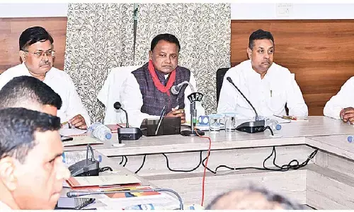 CM visits Puri to review Rath Yatra arrangements