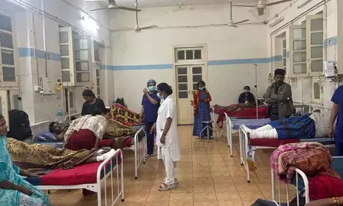 26 patients shifted after minor fire in Victoria Hospital