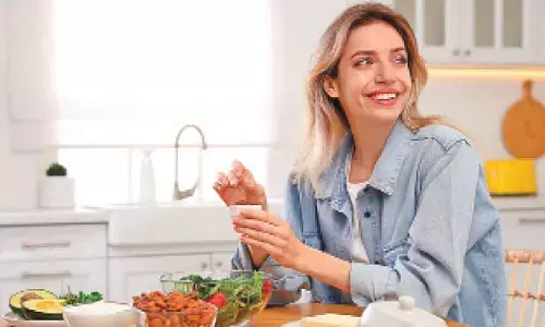 Foods that can help control cholesterol when added to daily diet