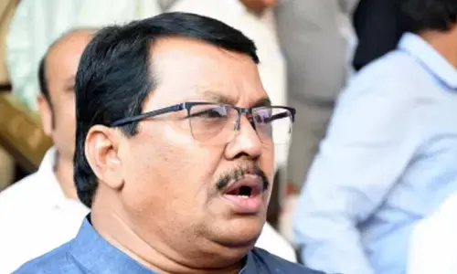 Farmers suicides: Oppn walks out twice from Assembly, accuses Maha govt of apathy